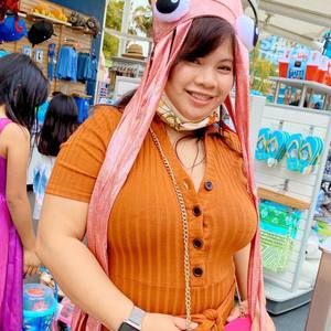 Meet your Posher, Marialyn